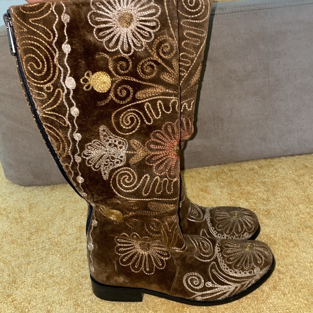 Embroidered Brown Suede Knee-High Boots - Women - Picture 4 of 16
